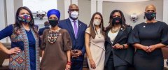 AOC，Pressley，Tlaib'Urge'拜登用Sleilementamaske取代美联